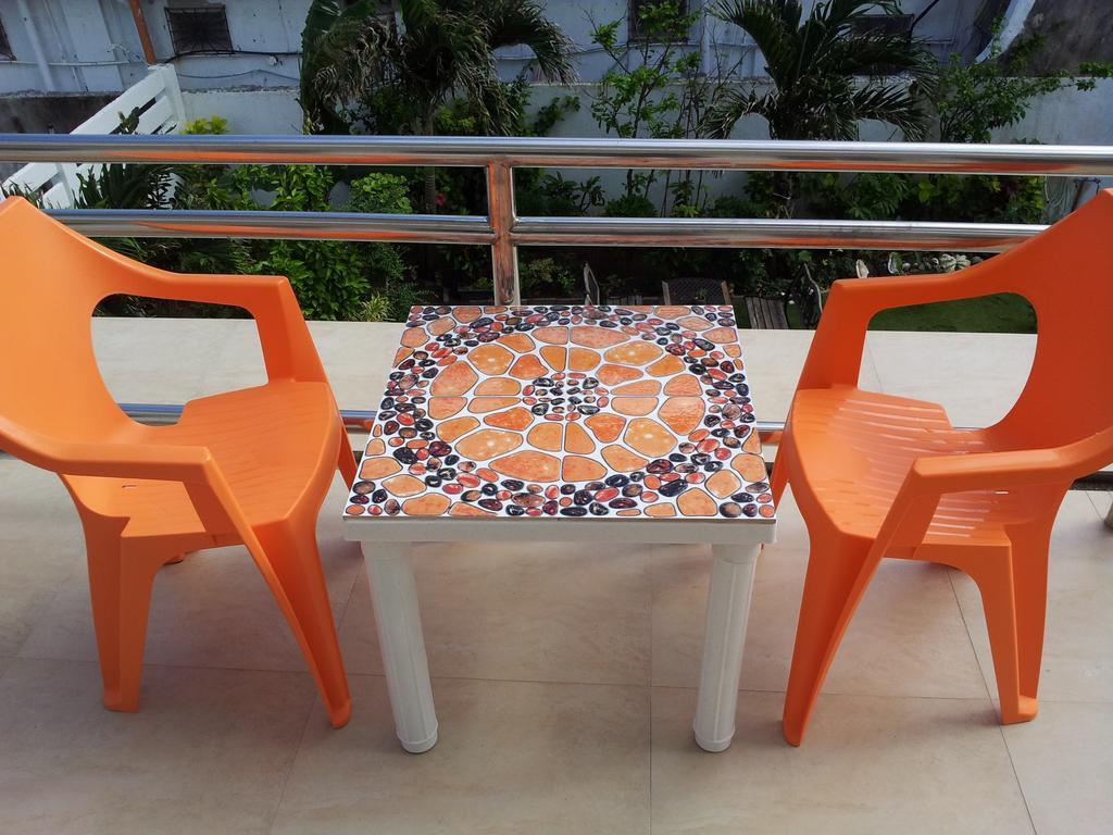 ClubBoracay Apartelle Balabag  Zimmer foto